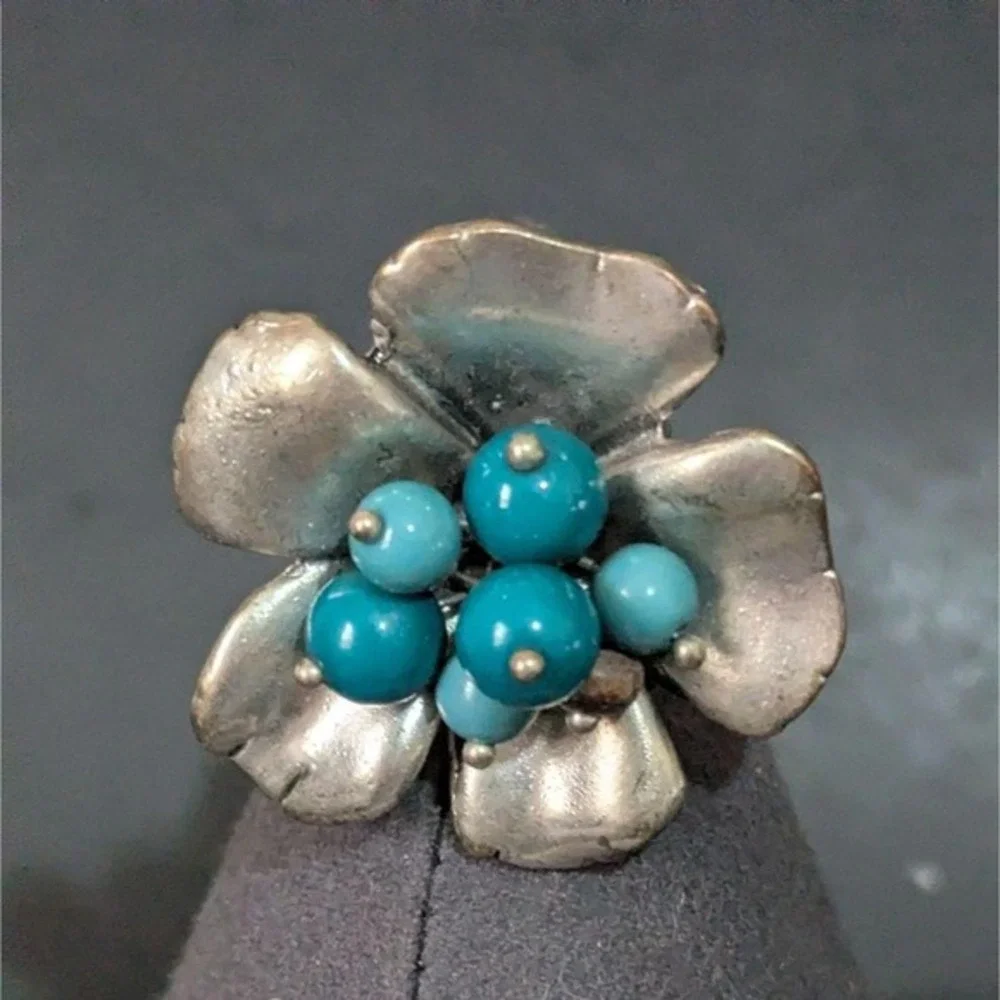 Vintage Silver Tone Flower Ring Faux Turquoise Beads Adjustable‎ Statement Ring
